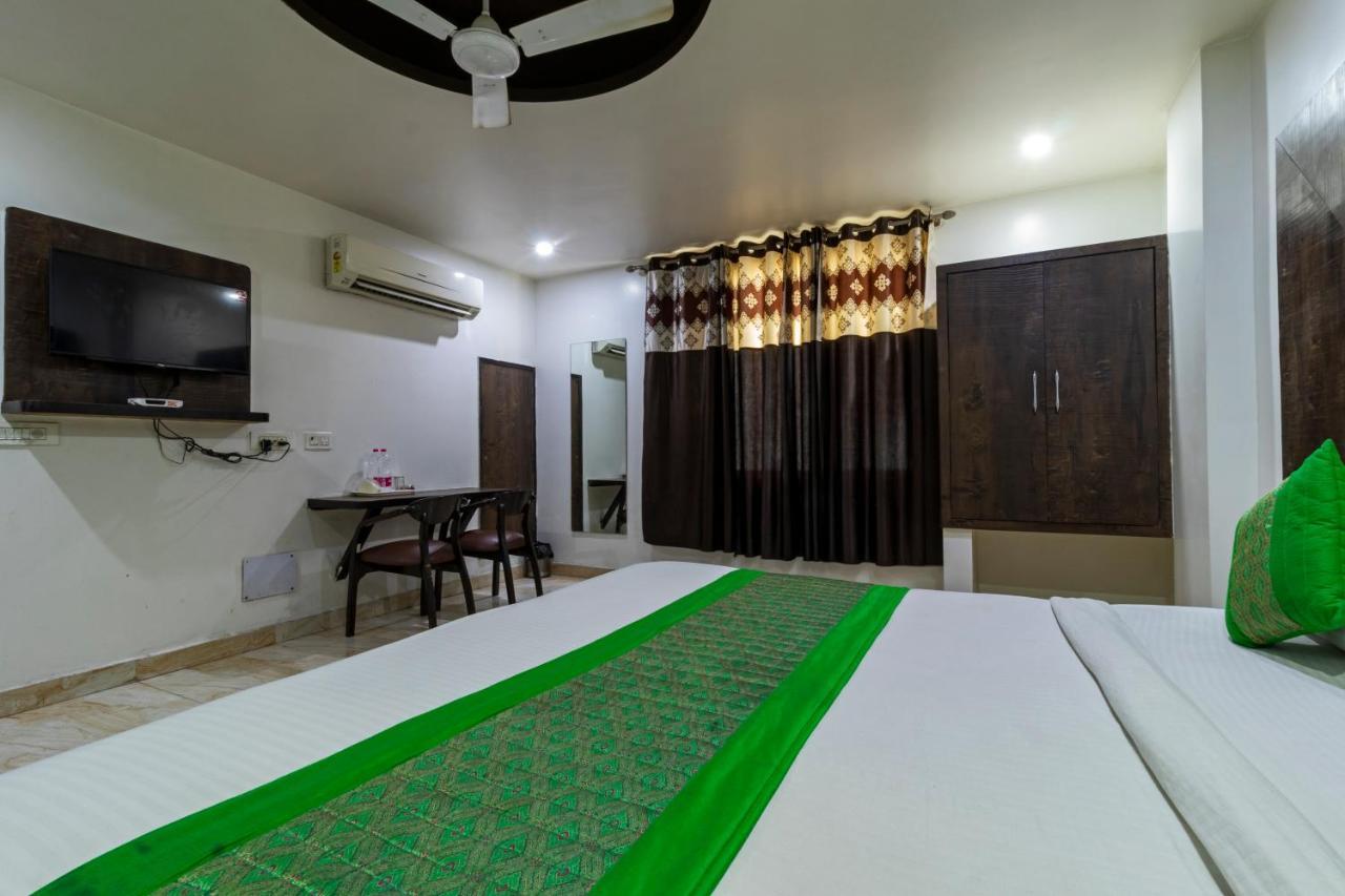 Hotel The Amour Dx Near Igi Airport Delhi New Delhi Eksteriør bilde
