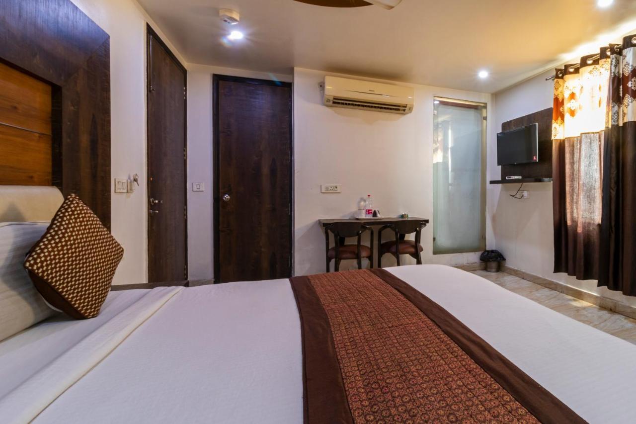 Hotel The Amour Dx Near Igi Airport Delhi New Delhi Eksteriør bilde